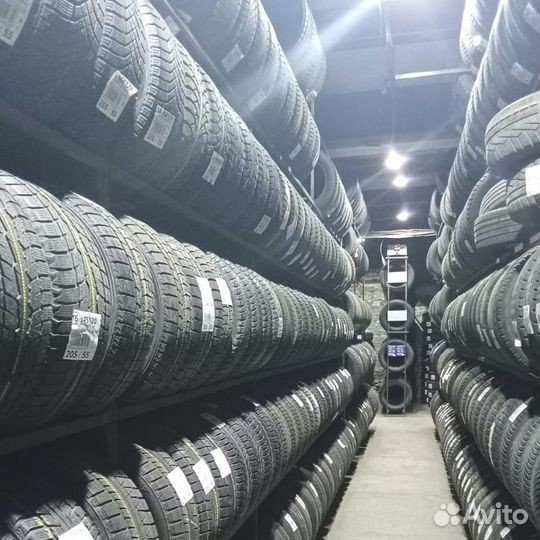 Davanti DX640 235/60 R16 104L