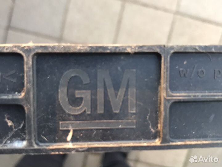 Диффузор радиатора оригинал Opel Insignia 1