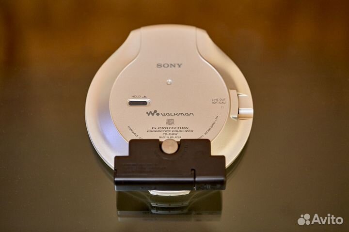 Sony CD Walkman D-NE900