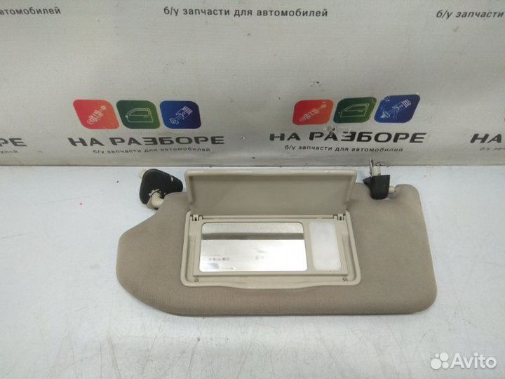 Козырек солнцезащитный передний левый Infiniti G35