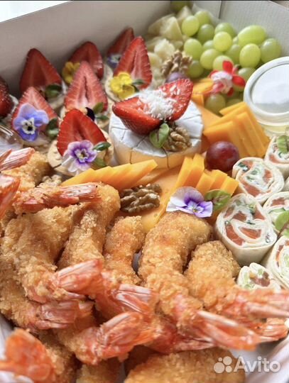 Фуршет, кейтеринг, гастробоксы