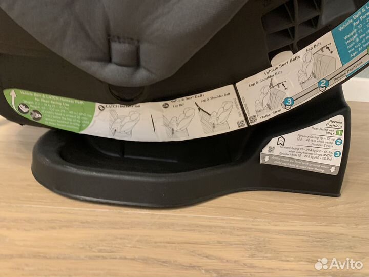 Автомобильное кресло Evenflo