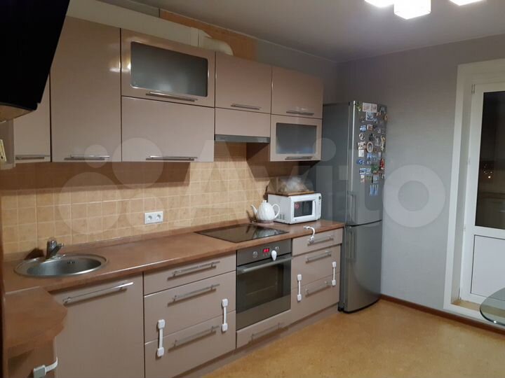 2-к. квартира, 74 м², 16/17 эт.