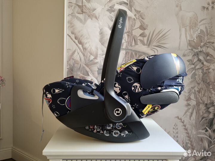 Автолюлька Cybex Cloud-Z i-size Space Rocket