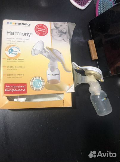 Молокоотсос ручной Medela