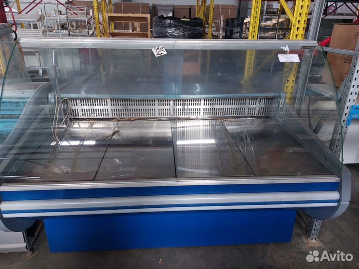 Холодильная витрина бу