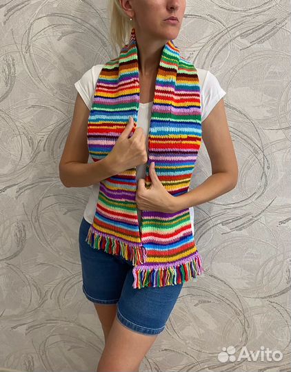 Вязаный шарф ручной работы