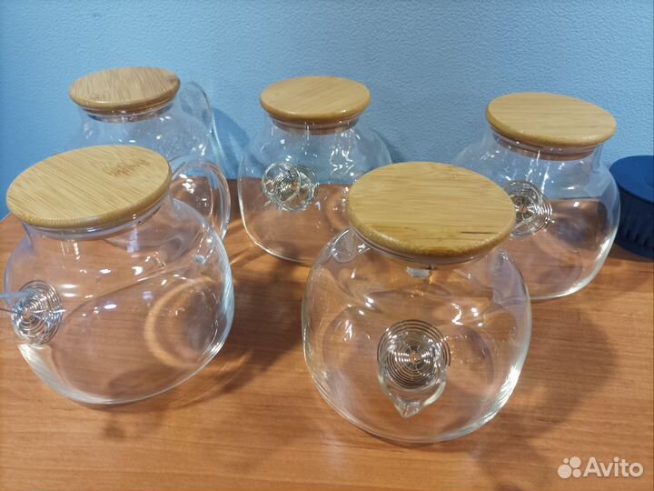 Заварочный чайник 1 литр. Новый, как подарок