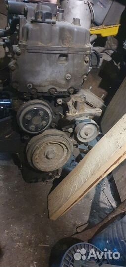 Двигатель QG15DE