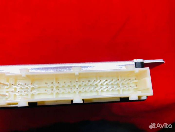 Блок управления пневмоподвеской A2479003808 Merced