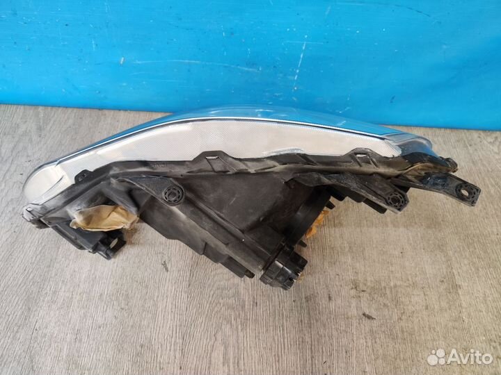 Фара правая Suzuki SX4 1 Классик 2006-2013