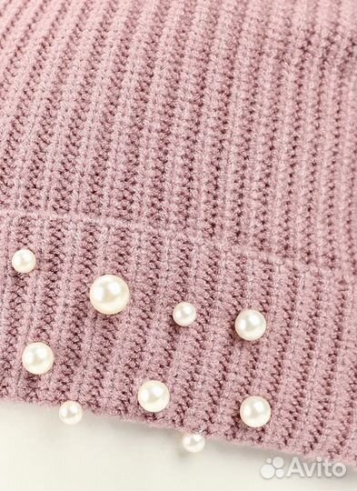 Шапка демисезонная с жемчужинами