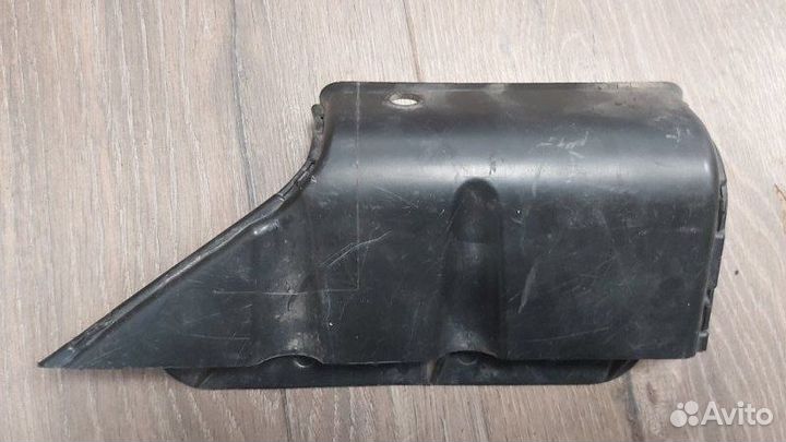 Воздуховод задний Volkswagen Touareg 1 4.2 2006