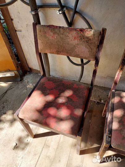 Стул деревянный советский