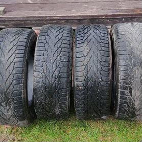 Nokian Tyres Hakkapeliitta R2 SUV 265/60 R18 114R