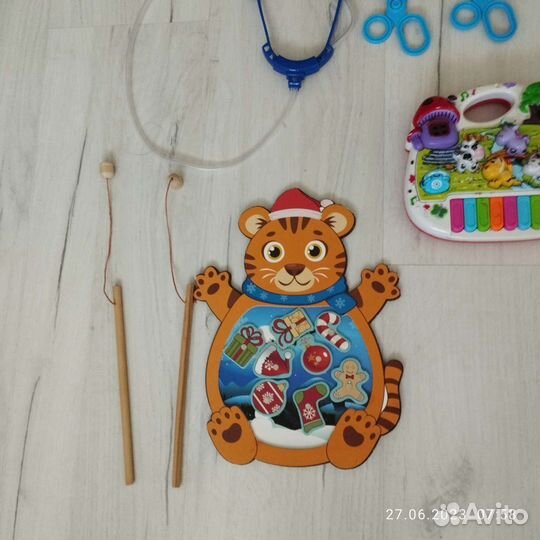 Развивающие игрушки пакетом