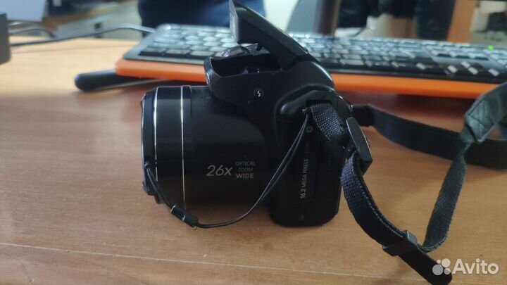 Цифровик Samsung WB100 Торг