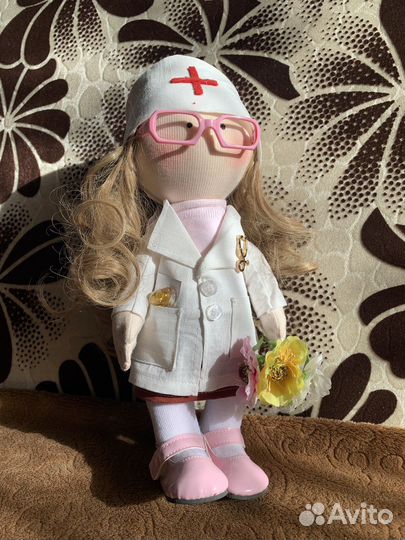 Кукла ручной работы