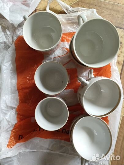 Кружки и чашки