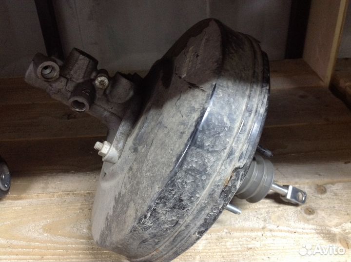 Вакуумный усилитель главный цилиндр форд Экоспорт
