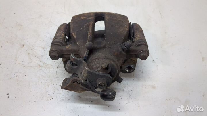 Суппорт левый задний Volkswagen Transporter 5