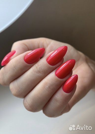 Маникюр, педикюр