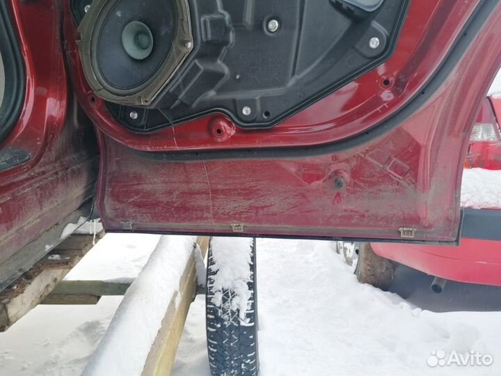 Дверь задняя правая Mazda CX-7