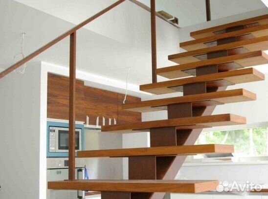 Лестница металлическая