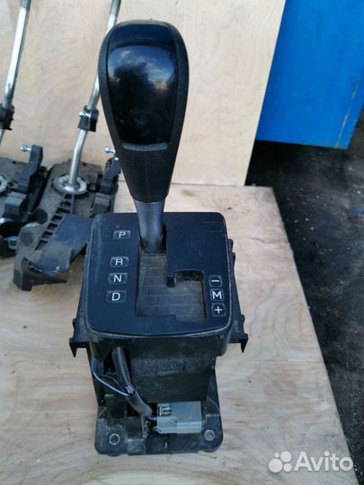 Кулиса МКПП (селектор АКПП) Форд Фокус 2