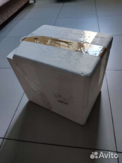 Пенопластовый контейнер