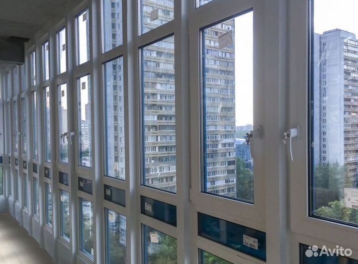 Остекление балконов и лоджий под ключ M9543