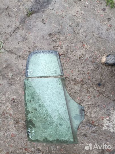 Стекло задней левой двери Renault Megane 2