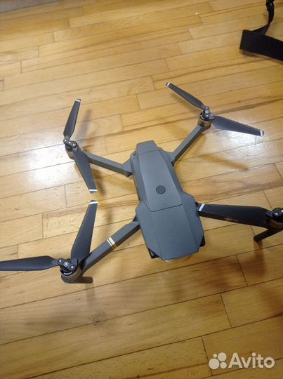 Квадрокоптер dji mavic pro