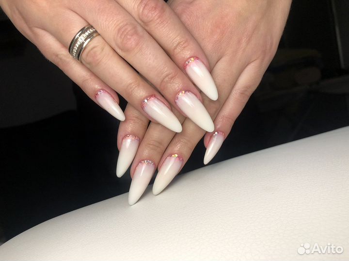 Наращивание ногтей,маникюр, гель-лак, педикюр