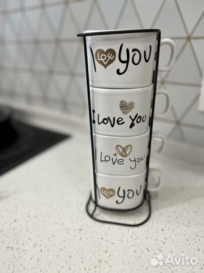 Набор чашек на подставке