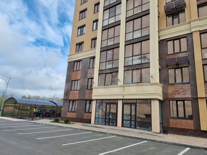 2-к. квартира, 75 м², 2/8 эт.