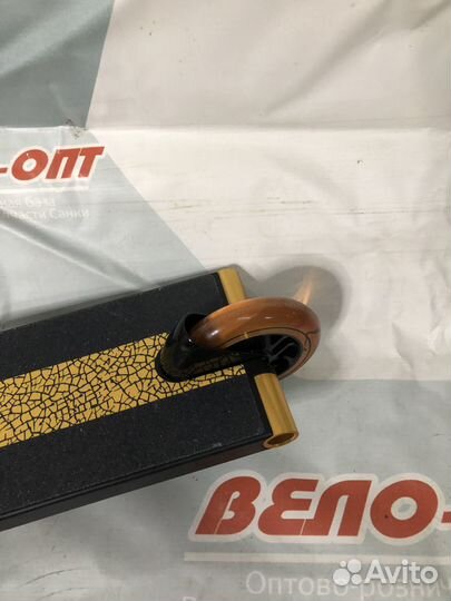 Самокат трюковый Tech Team Freak