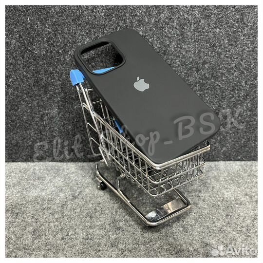 Чехол на iPhone 13 pro