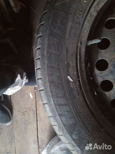 Michelin Primacy HP 215/55 R16