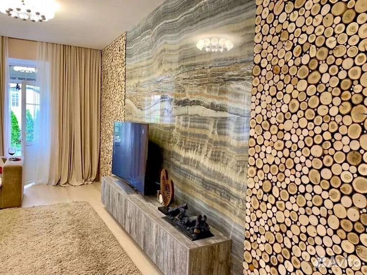 Панно из спилов дерева. Декор