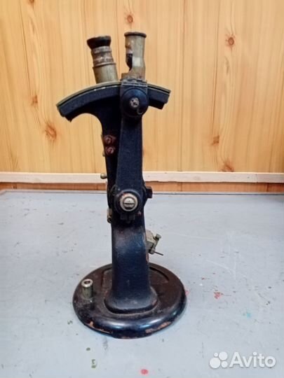 Старинный рефрактометр лабораторный универсальный