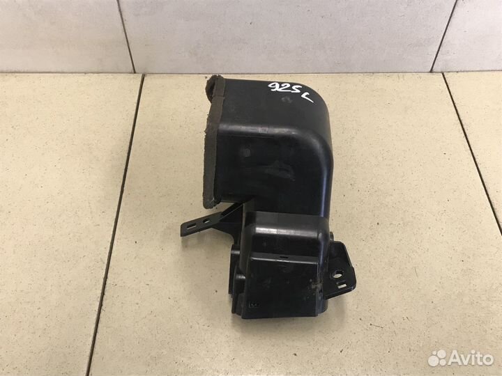 Дефлектор воздушный Primera P12E 2002-2007