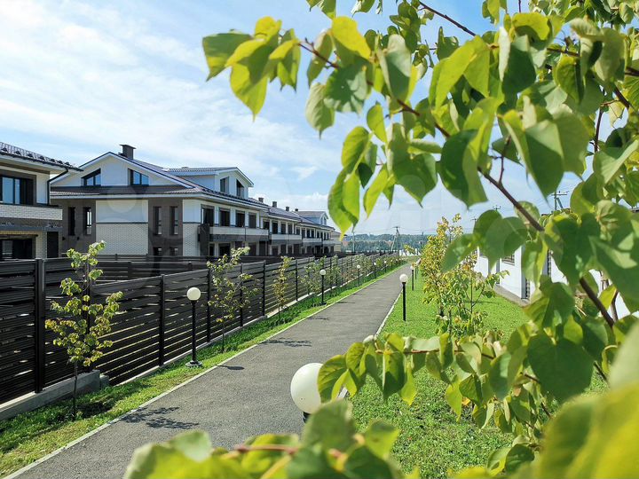 4-к. квартира, 120 м², 2/3 эт.