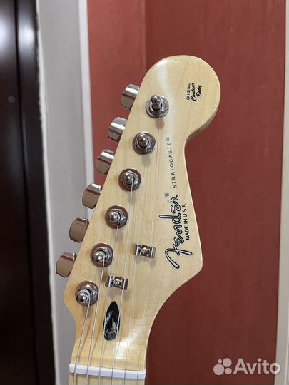 Fender stratocaster электрогитара белая
