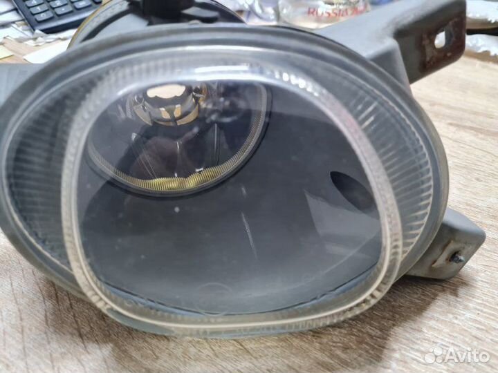 Фара противотуманная левая Volvo Xc70 B5254T2 2007