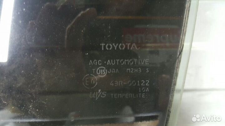 Стекло двери заднее левое Toyota Auris ZZE150