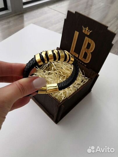 Браслет из натуральной кожи