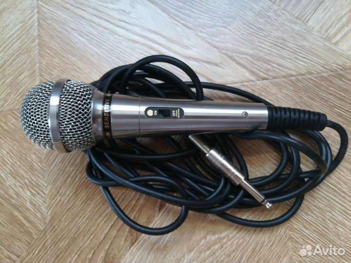Микрофон для караоке