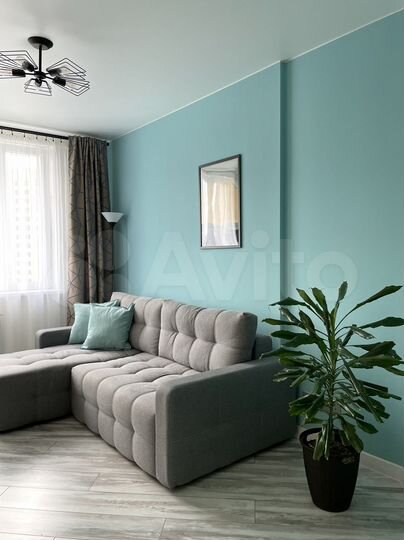 2-к. квартира, 53 м², 9/15 эт.