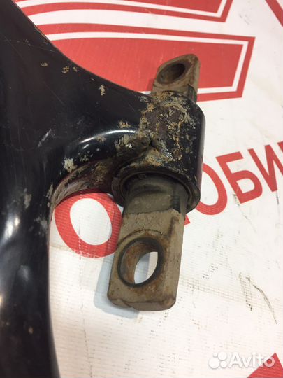 Рычаг передний нижний Nissan X-Trail T31